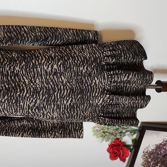 NEW MICHAEL Michael Kors Flounce Tiger Metallic Dress Animal Print Designer - Picture 5 of 13